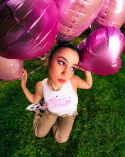 Načíst obrázek do prohlížeče Galerie, Empty Heart crop top
